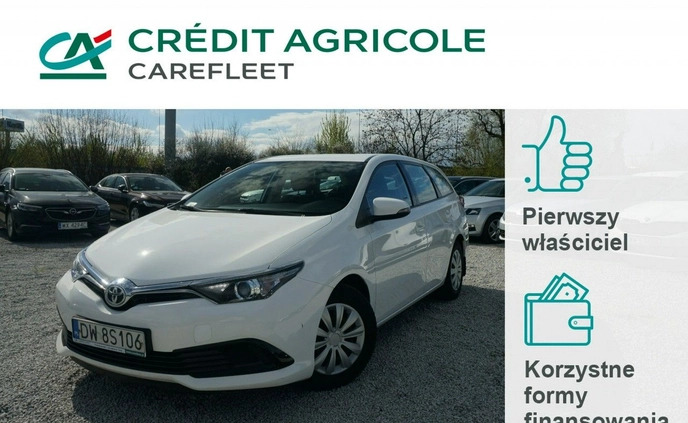 toyota Toyota Auris cena 43900 przebieg: 174967, rok produkcji 2017 z Kołobrzeg